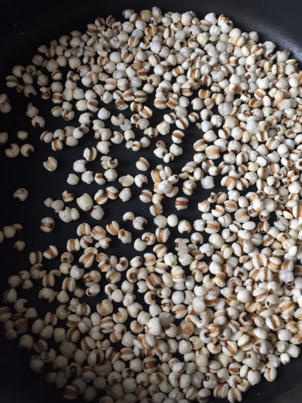 红豆薏米猪蹄汤