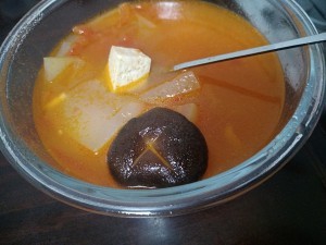 食补佳品超鲜番茄冬瓜菌菇豆腐汤的做法