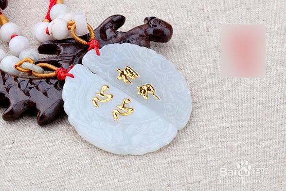 想和爱人拥有一件终身的礼物,买什么好