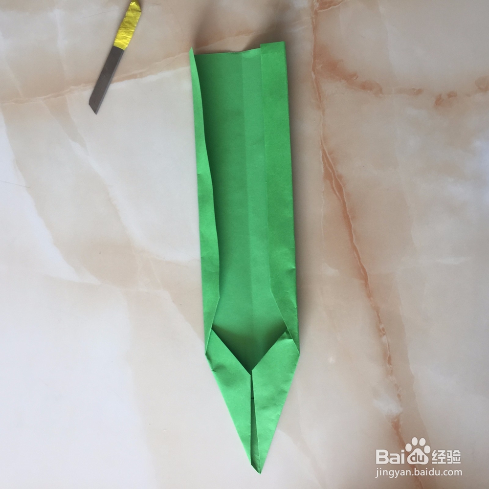 郁金香叶子的折法