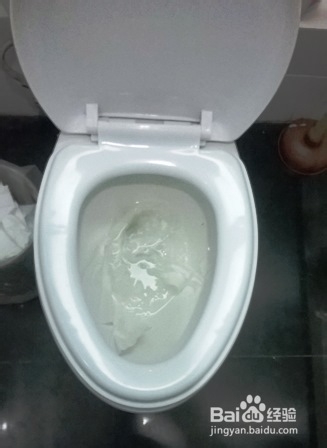 拉屎的时候水溅到屁股怎么办?