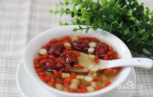 枸杞子的特殊功效滋补肝肾