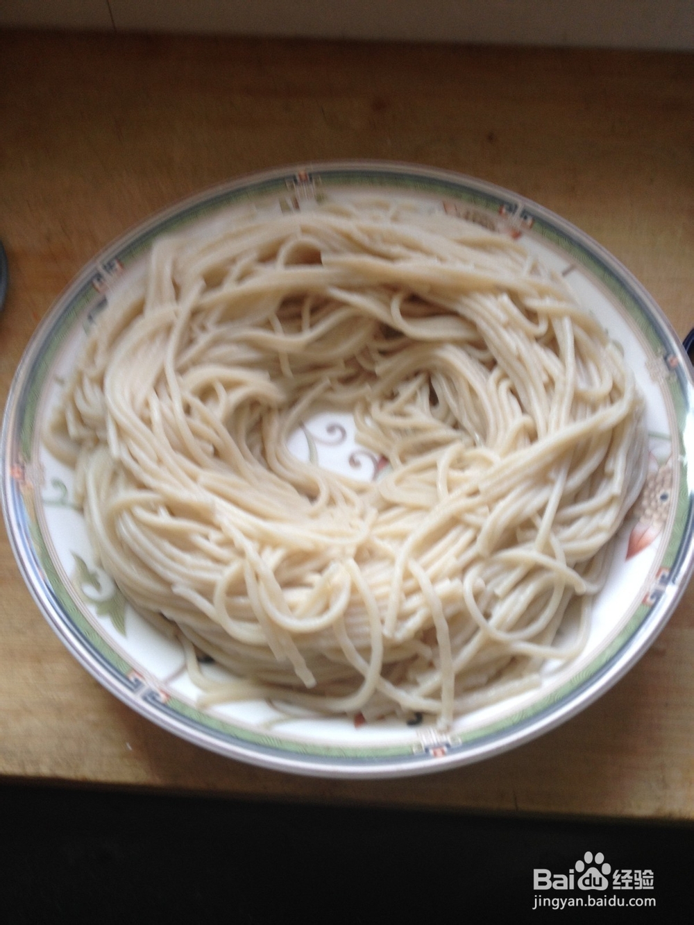 酱香肉丝拌莜面