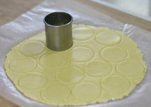 炼乳蜂蜜夹心饼干