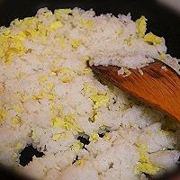 如何做出好吃的火腿炒饭？