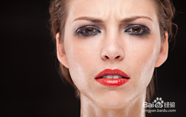 皮肤干燥怎么补水最快