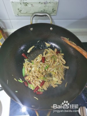 食补佳品茭白炒肉丝的做法