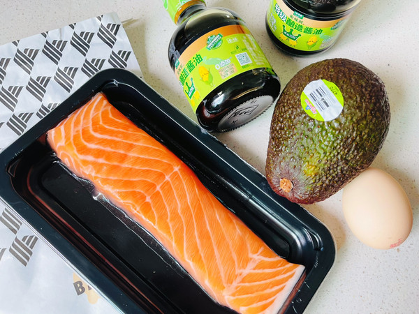 爱吃鲜汁三文牛果花