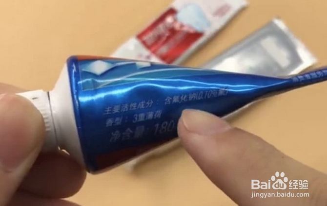 这三种牙膏千万不要买!快看看你中招了