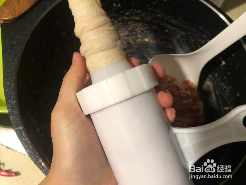 林记酒楼狮子头烤肠的做法