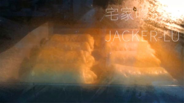 超松软牛奶面包