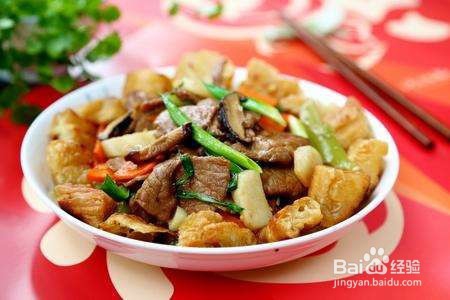 鬼马炒牛肉怎么做？