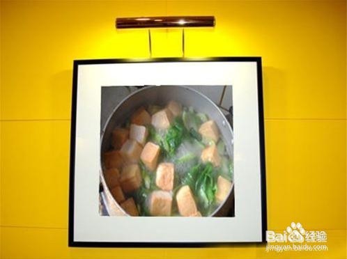 <b>怎么做鱼豆腐油菜清淡汤——香鲜美味易吸收</b>