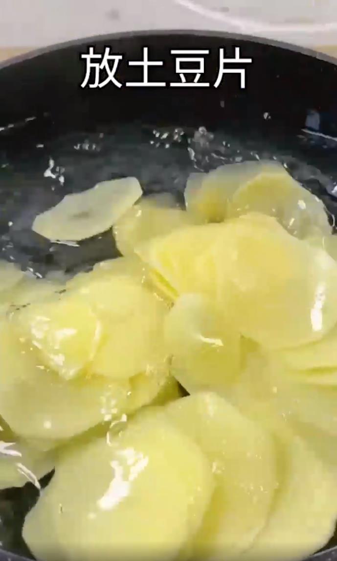如何制作开胃土豆片