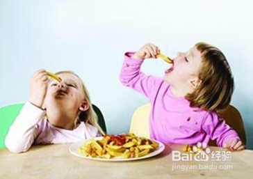 如何选购超市里的儿童食品?