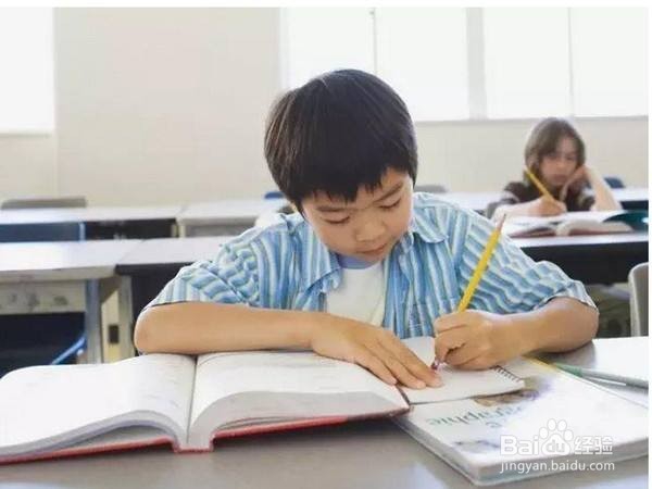 开学如何让孩子收心，父母要怎么督促孩子学习