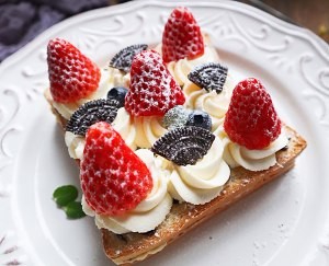 怎么做吐司版生日蛋糕