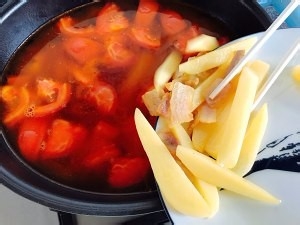 土豆腊肉的美味做法