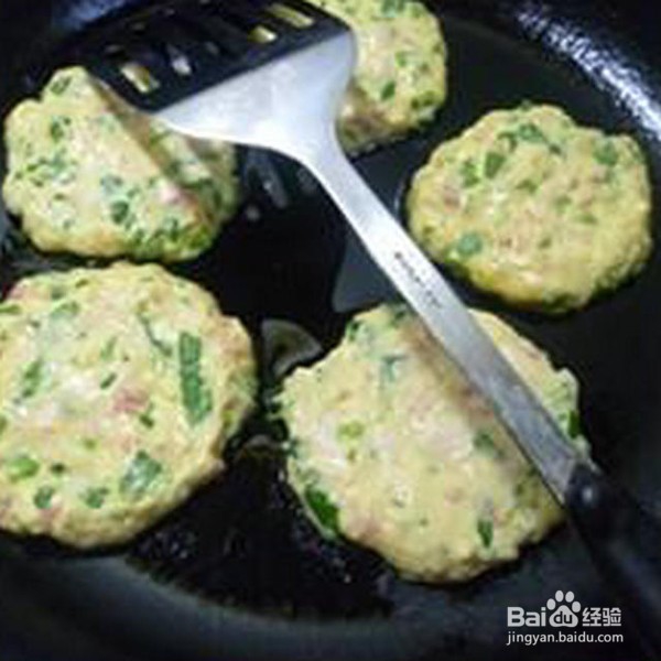 玉米面芹菜肉末煎饼