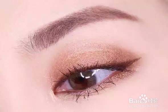 出去玩要化什么妆好看呢