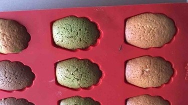 三色玛德琳蛋糕的做法