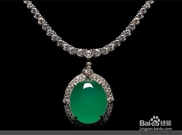 南博翡翠越戴越绿的原因有哪些