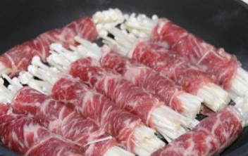 超级下饭的金针菇牛肉卷