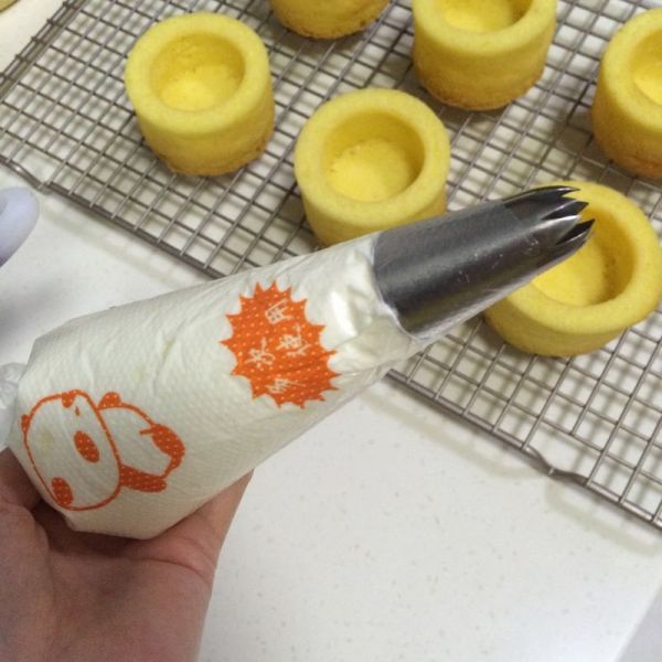 奶油水果蛋糕杯