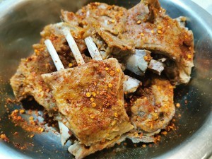 怎么做羊排烤香