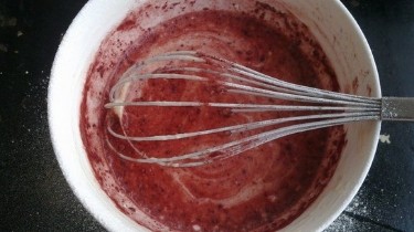 红曲班戟的做法