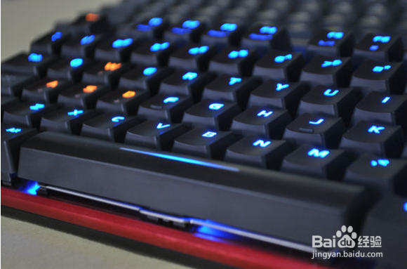机械键盘怎么调灯光