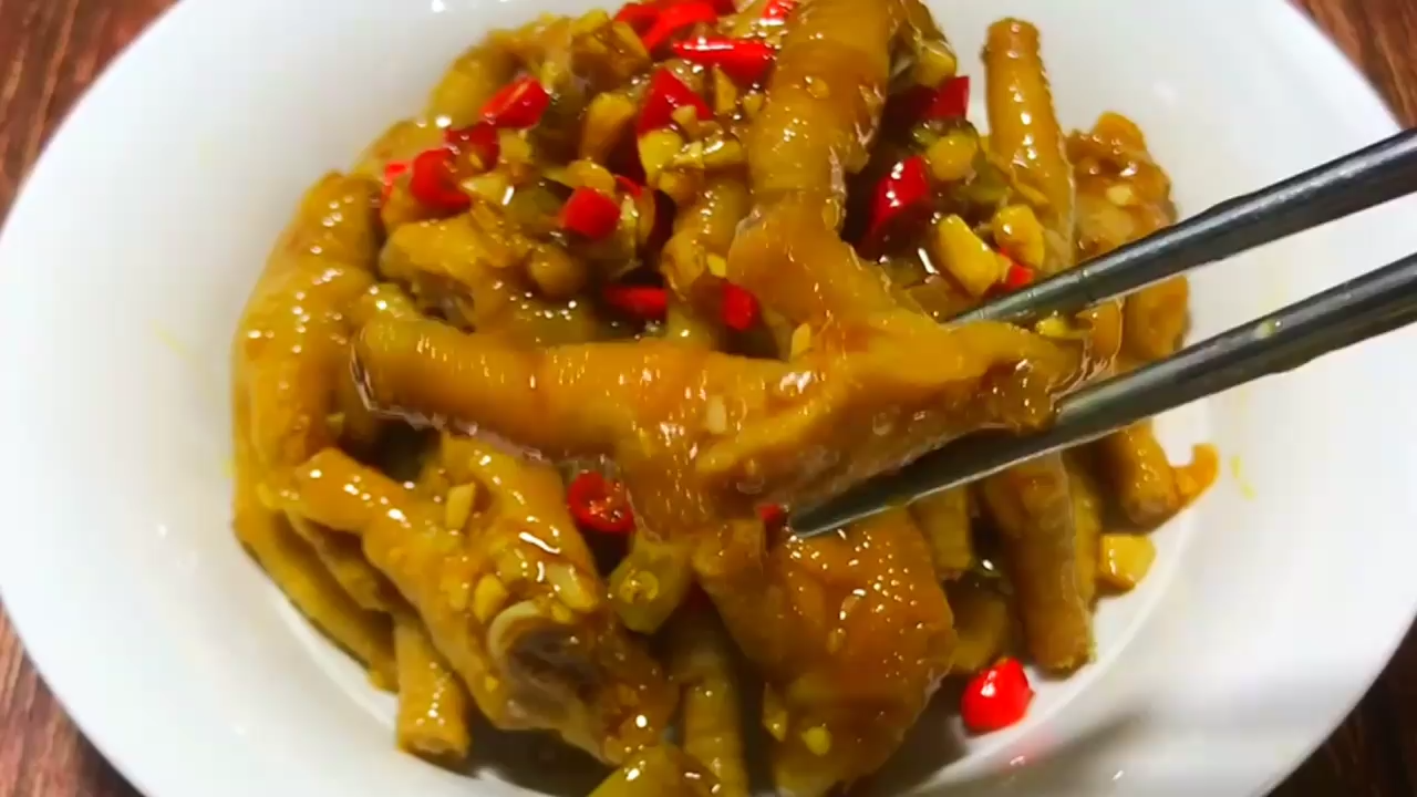 怎样做蒜香凤爪？