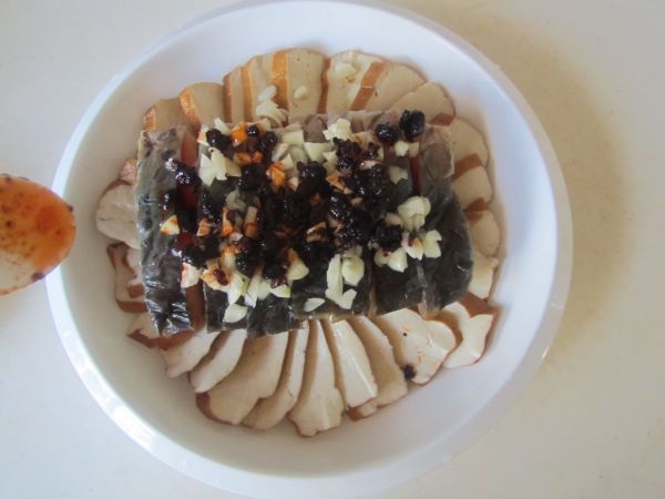 豆豉腊鱼蒸香干