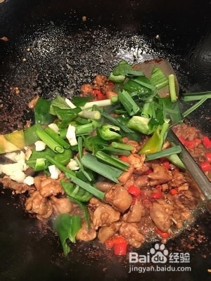 青椒童子鸡的做法