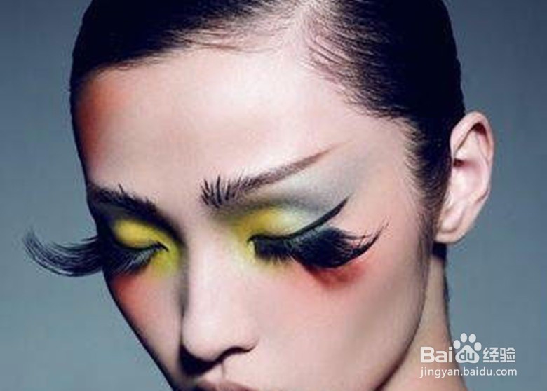 种睫毛与烫睫毛的区别？