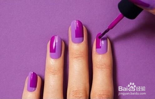 高贵紫色拼接美甲