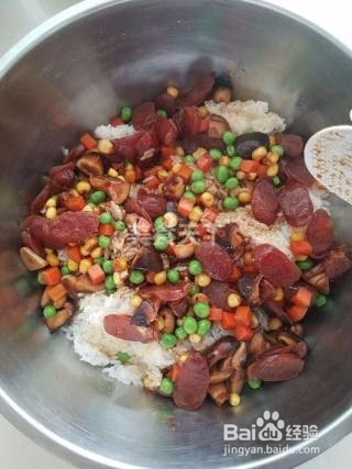 如何制作一份美味可口的荷叶饭