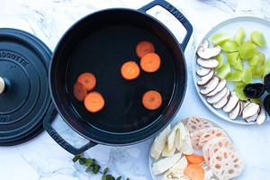 海陆麻辣香锅家常做法如何做？