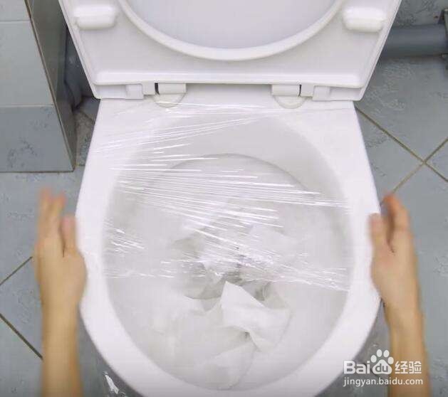 家里马桶堵塞怎么办?