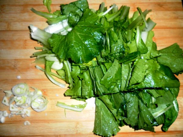 杏鲍菇炒小白菜