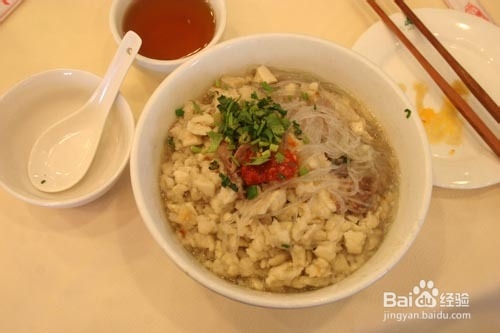 西安特色名吃羊肉泡馍怎么做更好吃