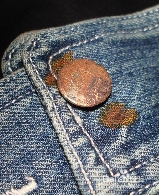 如何去除衣服上的锈