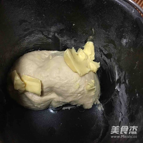 金枪鱼面包的做法