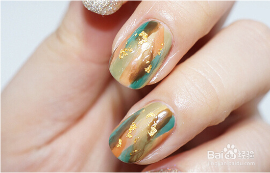 撞色晕染美甲教程