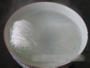 秘制飞鸭胗粉丝煲