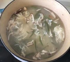 西湖莼菜文思豆腐羹