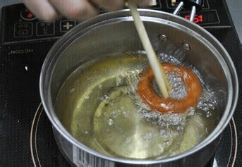 如何制作可口的甜甜圈