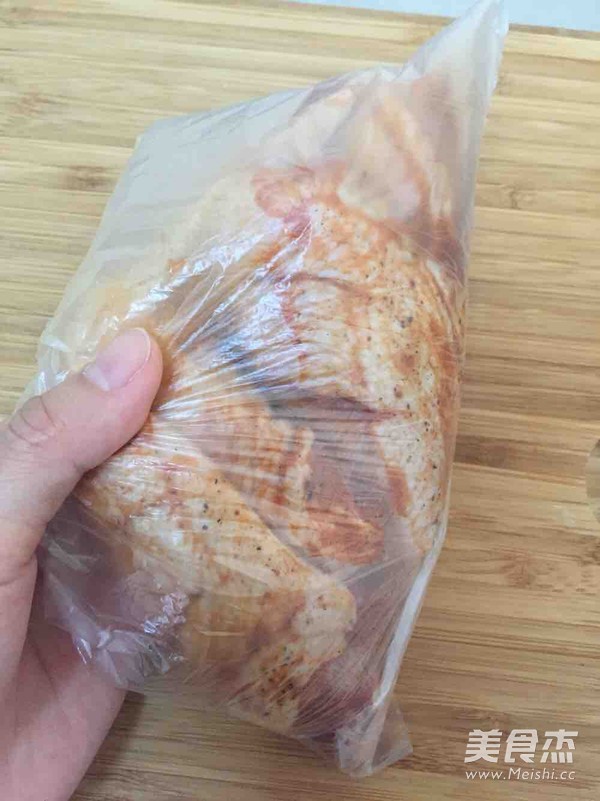 蜜汁烤翅的做法