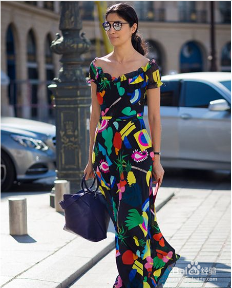 国庆出游穿什么好看 3条端午节穿搭让你放心出游