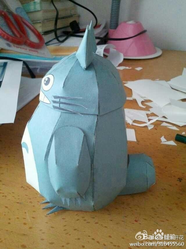 如何制作3D纸模龙猫